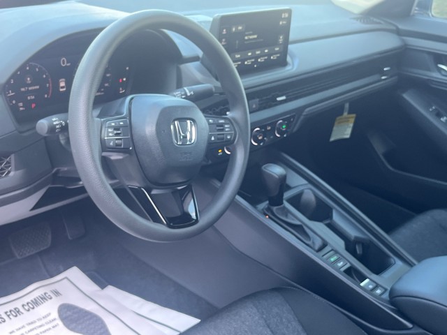 HondaAccord Sedan33