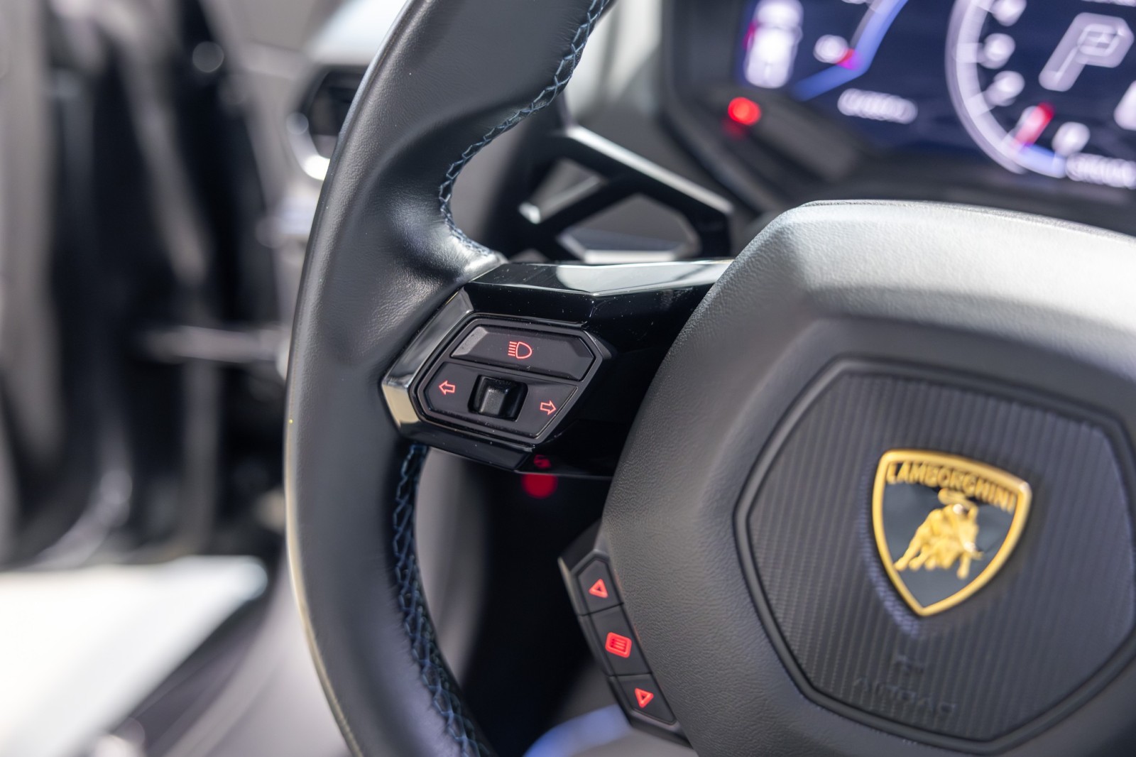 Used Car 2021 Lamborghini Huracan Evo  For Sale Under $270,000 In Boerne, Texas