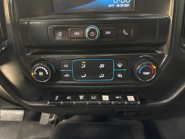 2020 Chevrolet Silverado MD 5500 Duramax RWD Utility/ Service Bed in , 