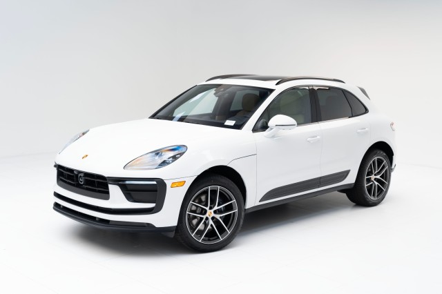2025  Macan  in , 