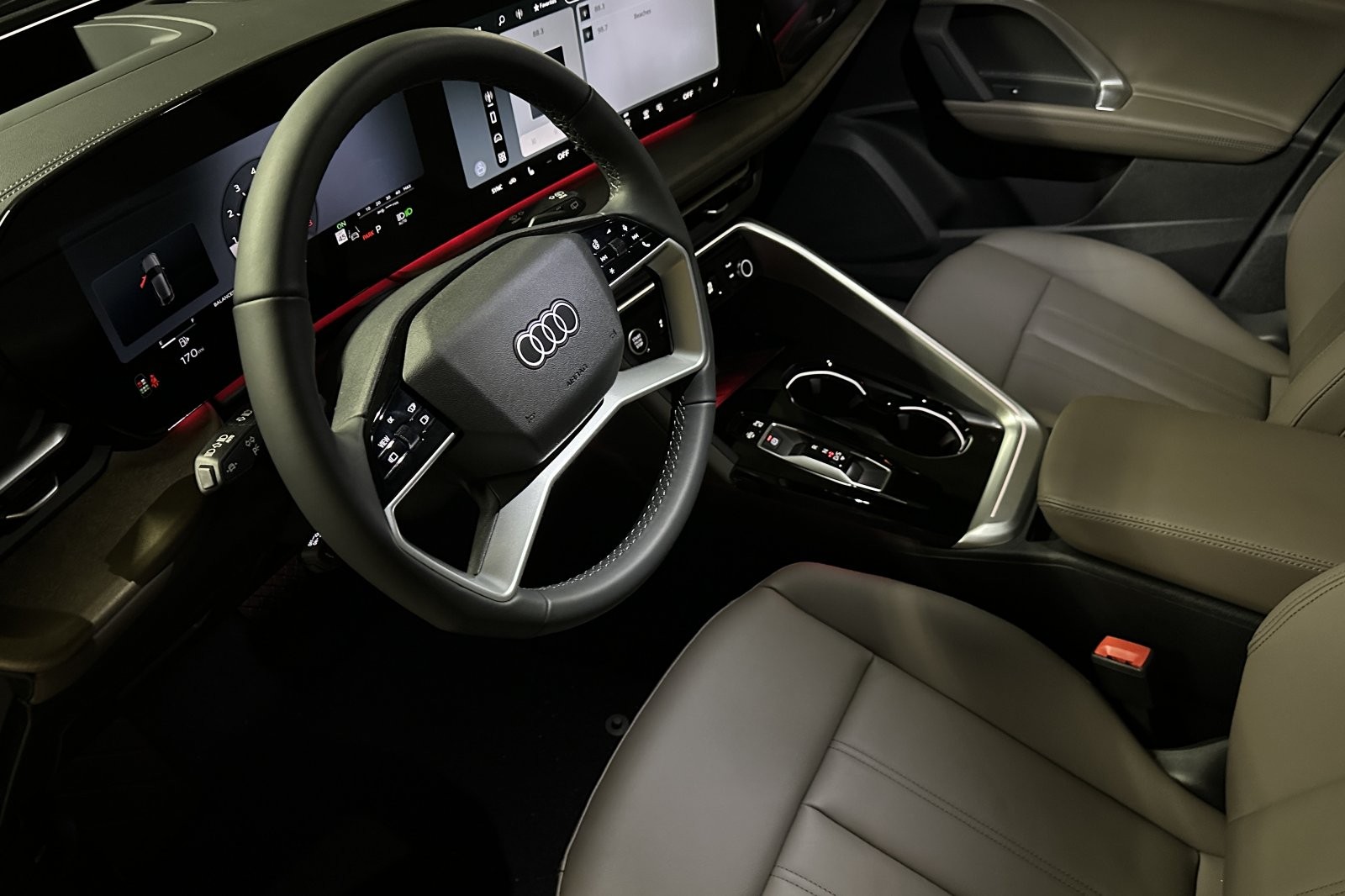 New 2026 Tambora Gray Metallic Audi Premium Plus 2.0 TFSI quattro image 9