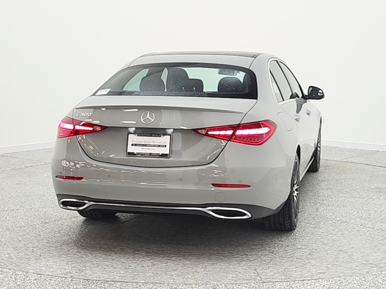 New 2026 MANUFAKTUR Alpine Grey Mercedes-Benz C 300 image 6