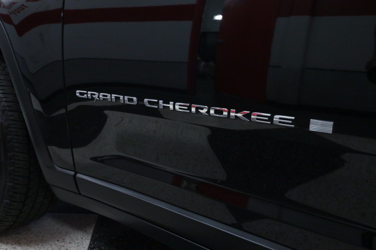 Used Car 2023 Jeep Grand Cherokee L  Laredo For Sale Under $30,000 In Austin, Texas
