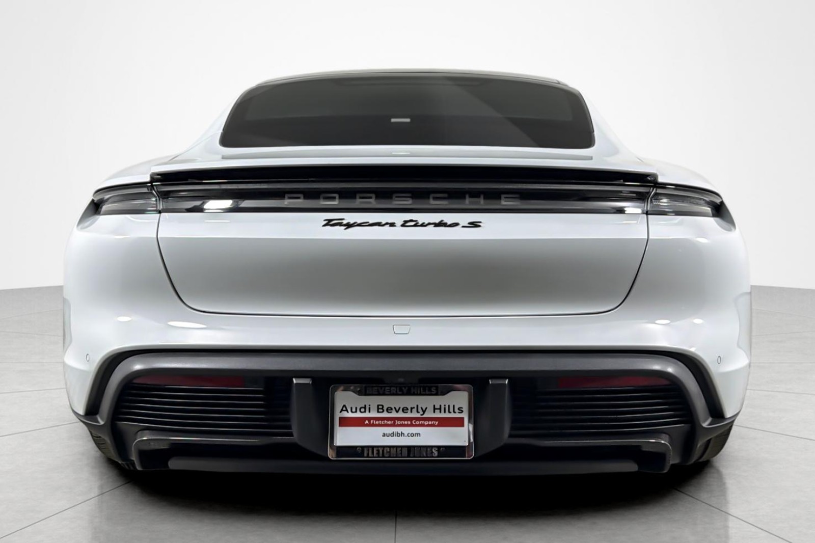Used 2020 White Porsche Turbo Sedan image 4