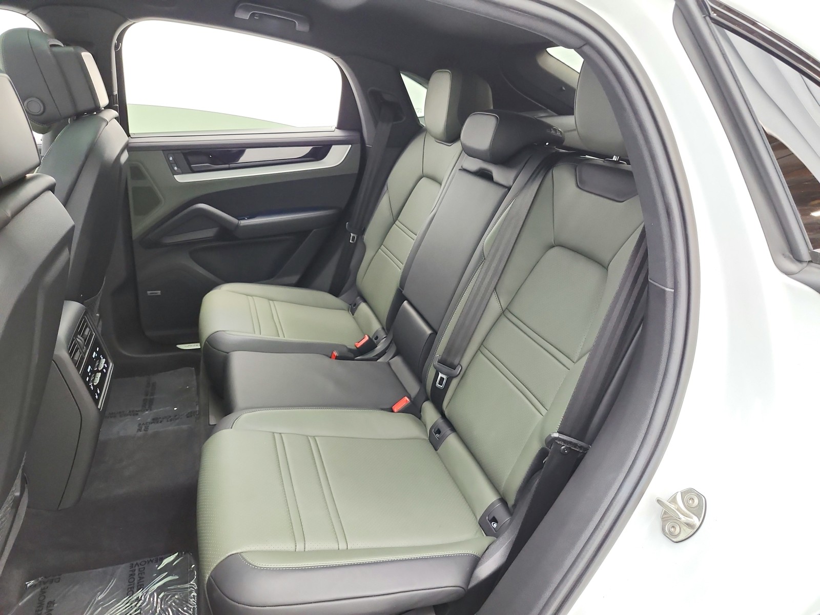 Used 2024 White Porsche Coupe AWD image 22