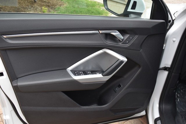 2021 Audi Q3 AWD Pano Moonroof Leather Heated Seats Park Assist 19 Wheels Backup Camera MSRP $40,645 27