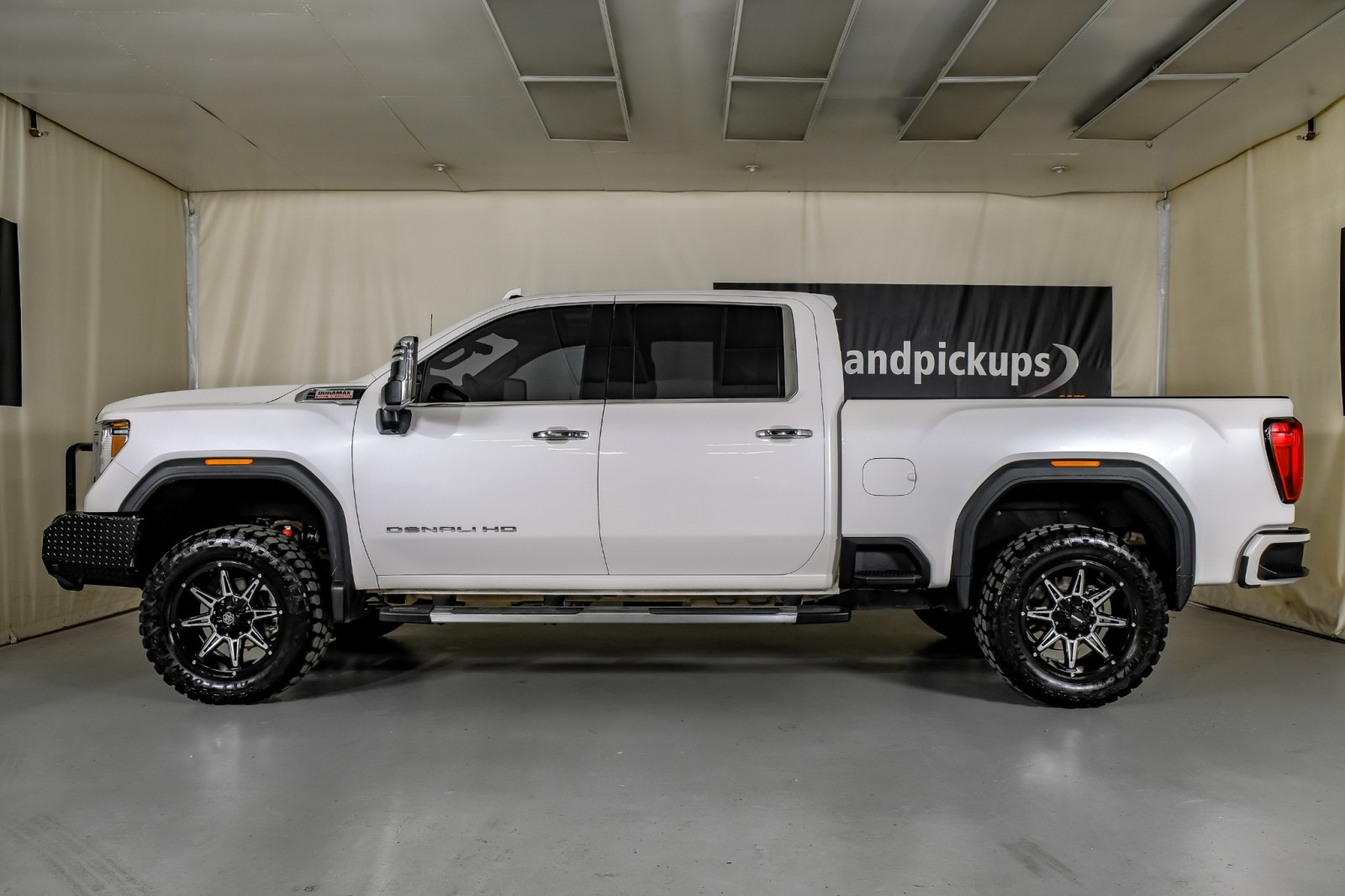 2021 GMC Sierra 2500HD Denali 9