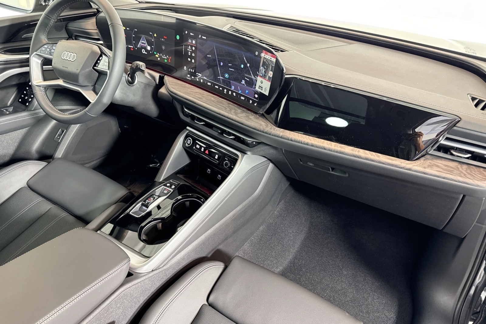 New 2025 Tambora Gray Metallic Audi Premium Plus 2.0 TFSI quattro image 26