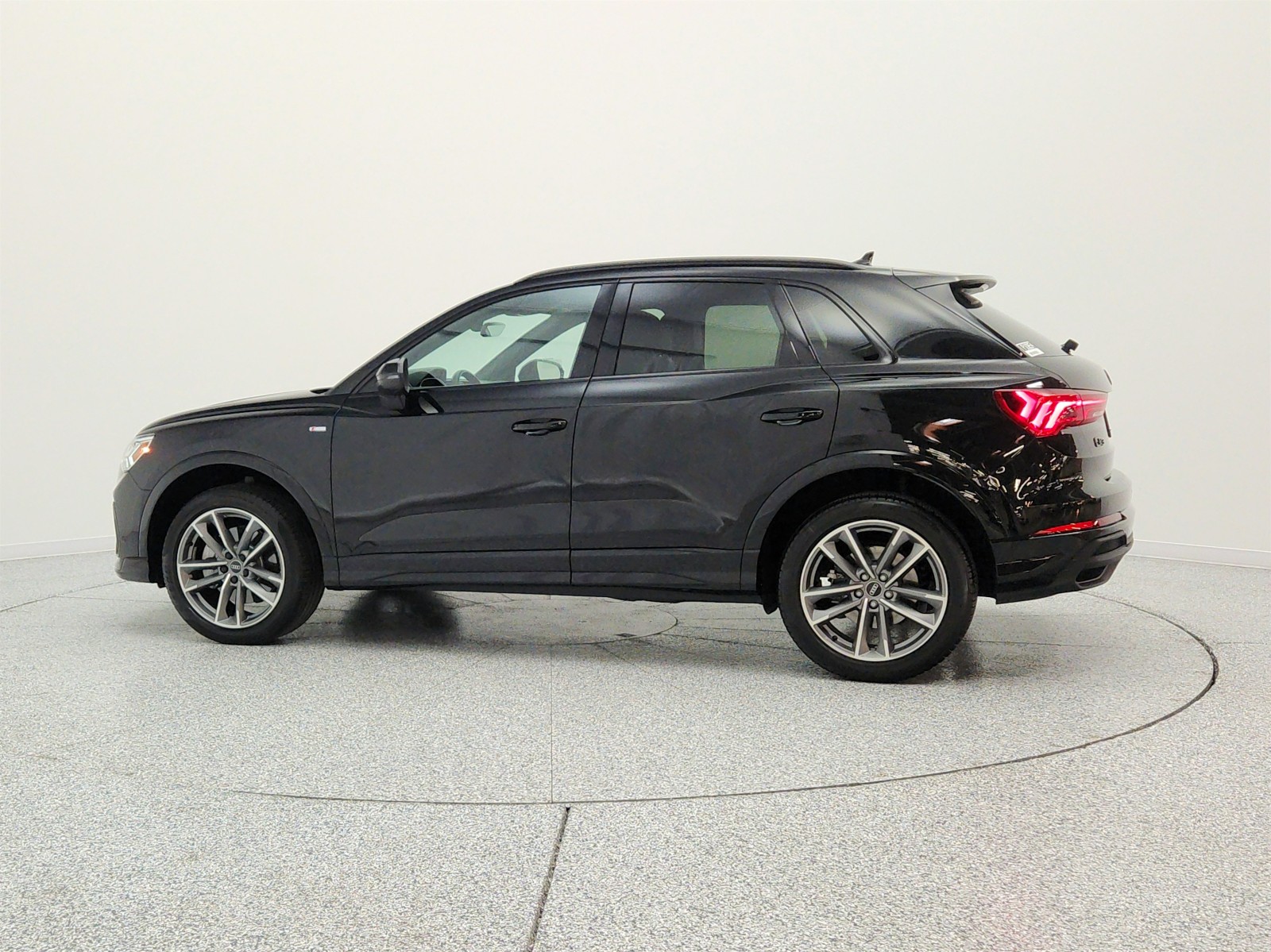 Used 2024 Mythos Black Metallic Audi S line Premium 45 TFSI quattro image 8