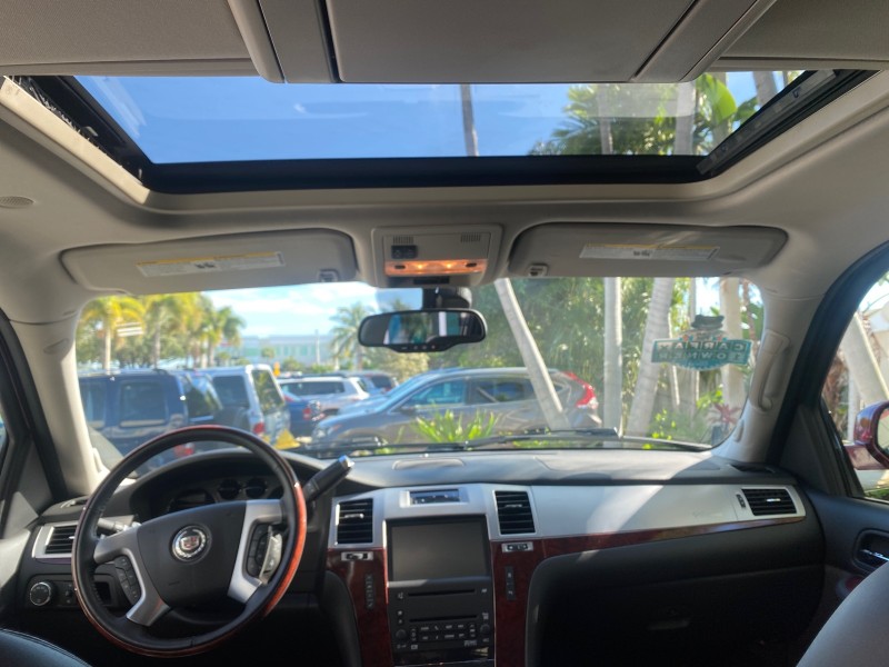 2007 Cadillac Escalade EXT LOW MILES 13,852 1 OWNER 4WD in , 