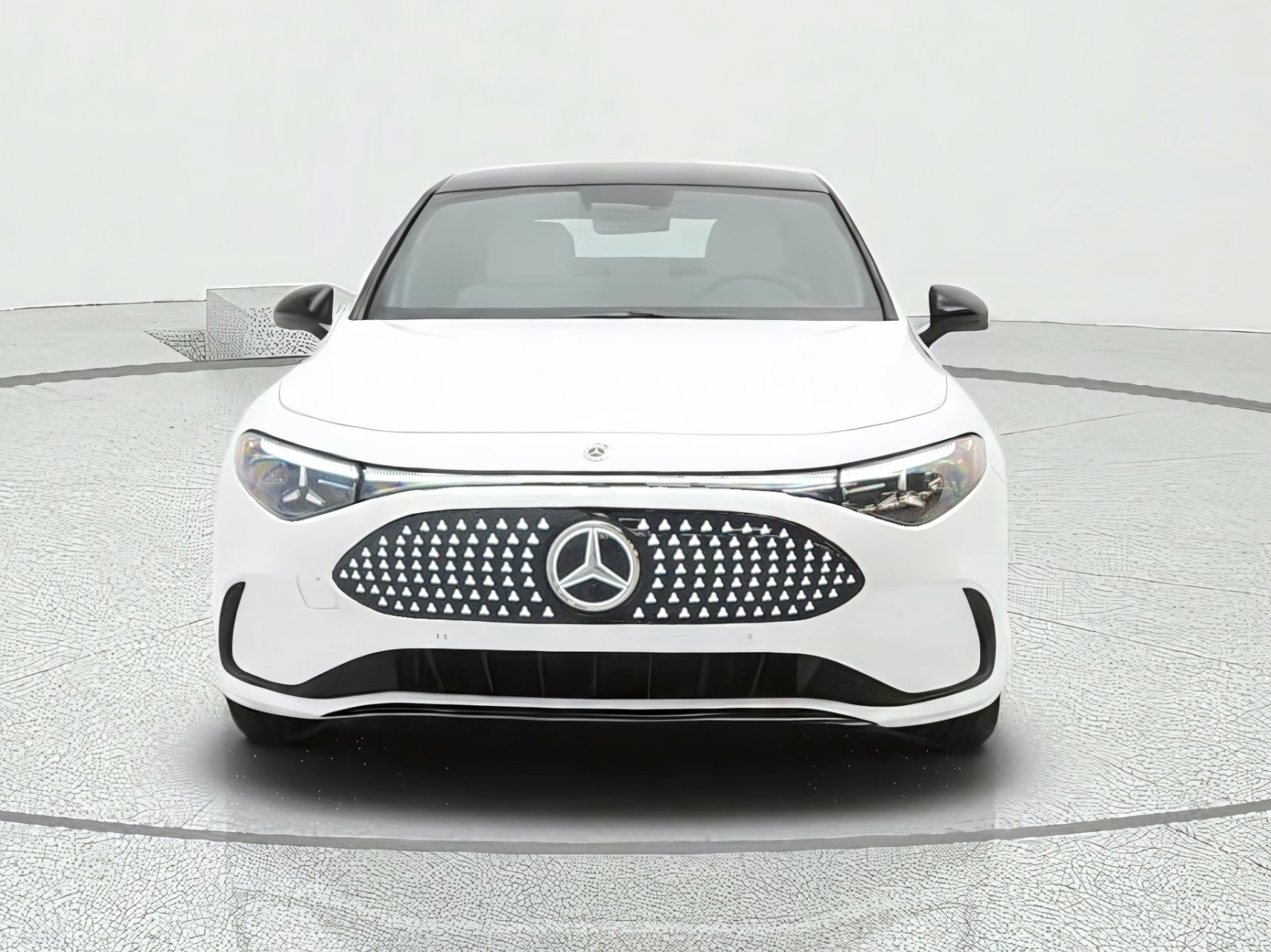 New 2027 Polar White Mercedes-Benz CLA 350 Electric 4MATIC® image 2