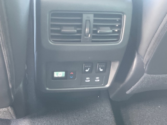 NissanRogue36