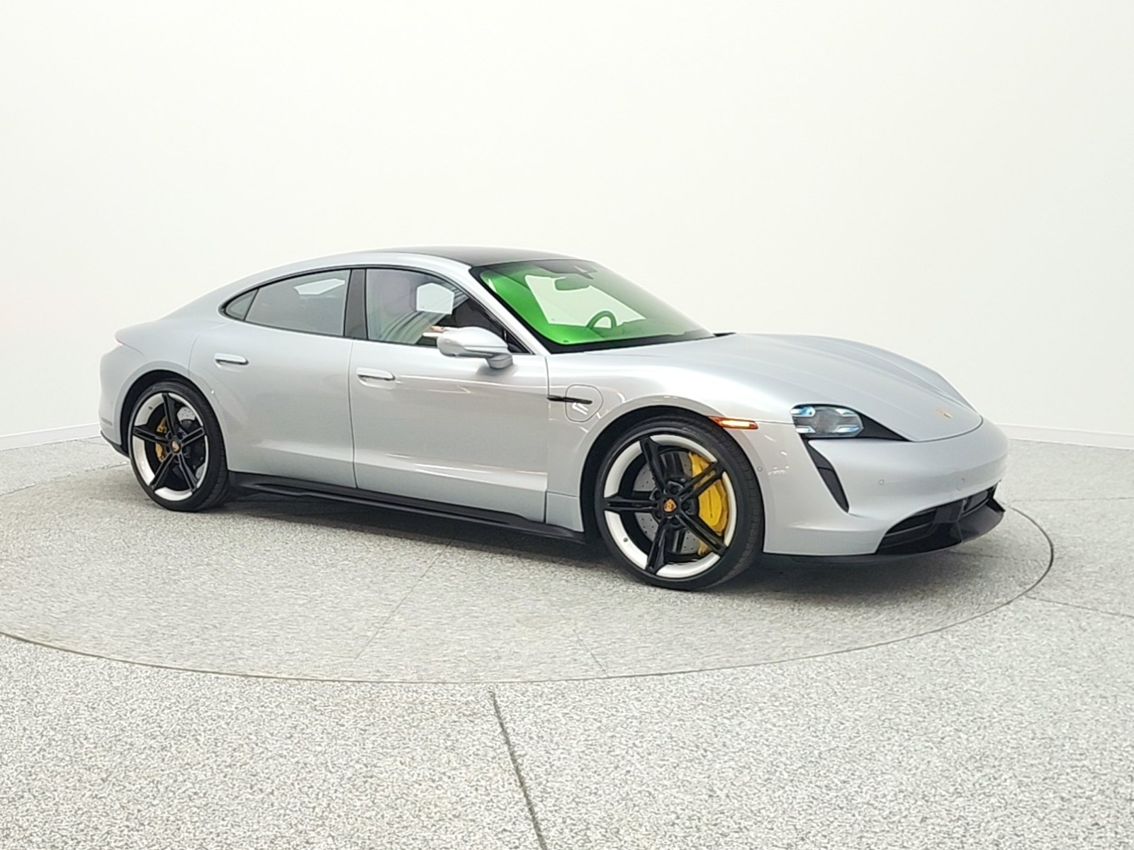 Used 2024 Dolomite Silver Metallic Porsche Turbo AWD image 3