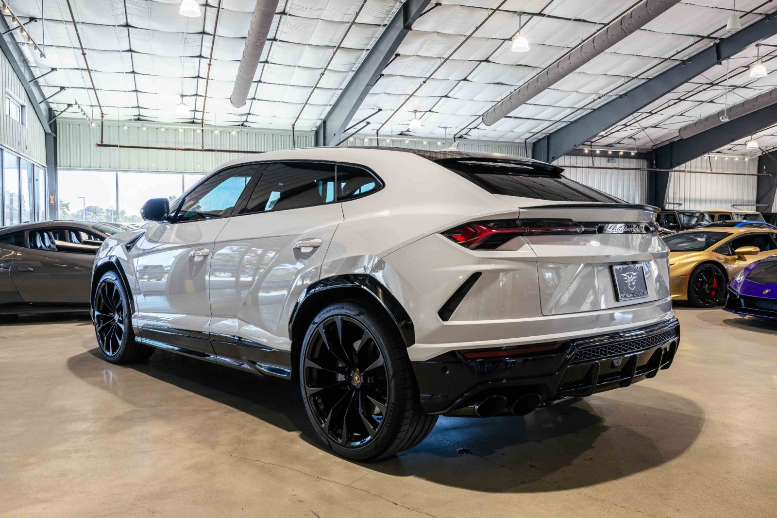 Used Car 2022 Lamborghini Urus  For Sale Under $230,000 In Boerne, Texas