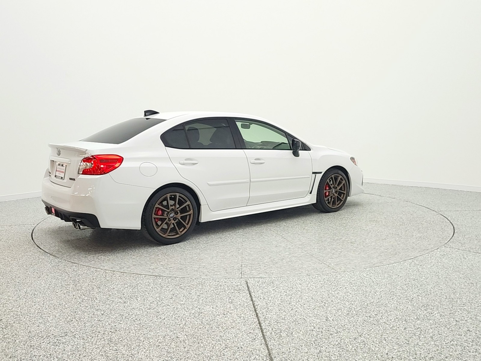 Used 2020 Crystal White Pearl Subaru Premium Manual image 5