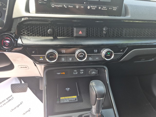 HondaCR-V Hybrid30