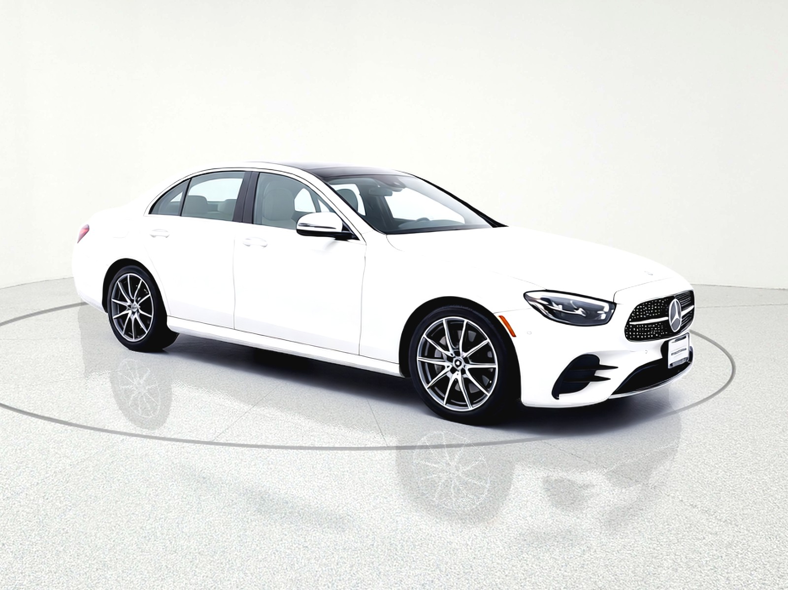 Certified Used 2022 Polar White Mercedes-Benz E 350 RWD Sedan image 9