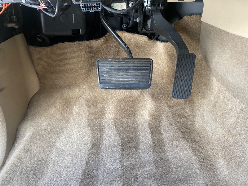 2013 Cadillac Escalade Luxury 1 OWNER LOW MILES 70,251 in ,