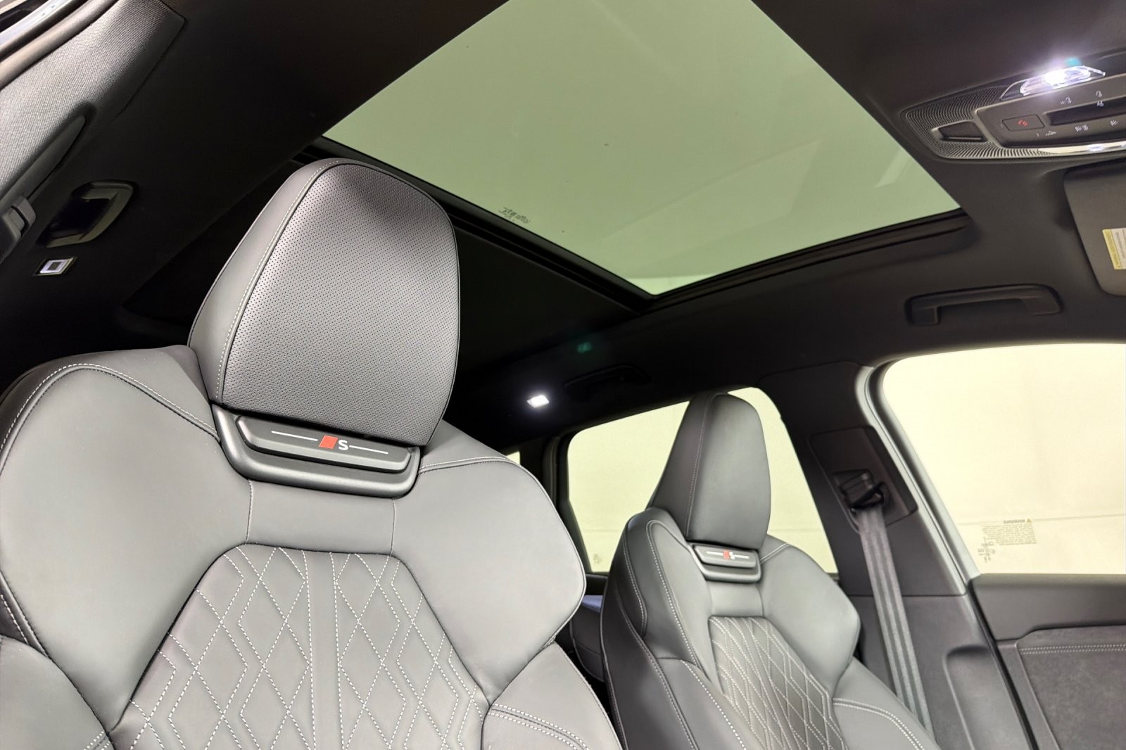New 2027 Plasma Blue Metallic Audi Premium Plus quattro image 16
