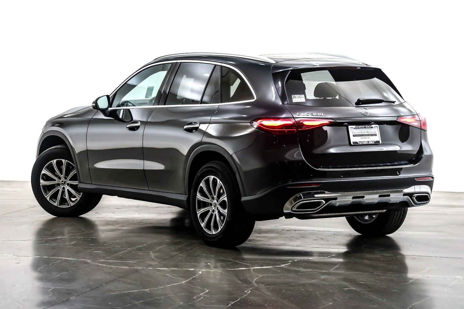 New 2026 Graphite Grey Metallic Mercedes-Benz GLC 300 image 12