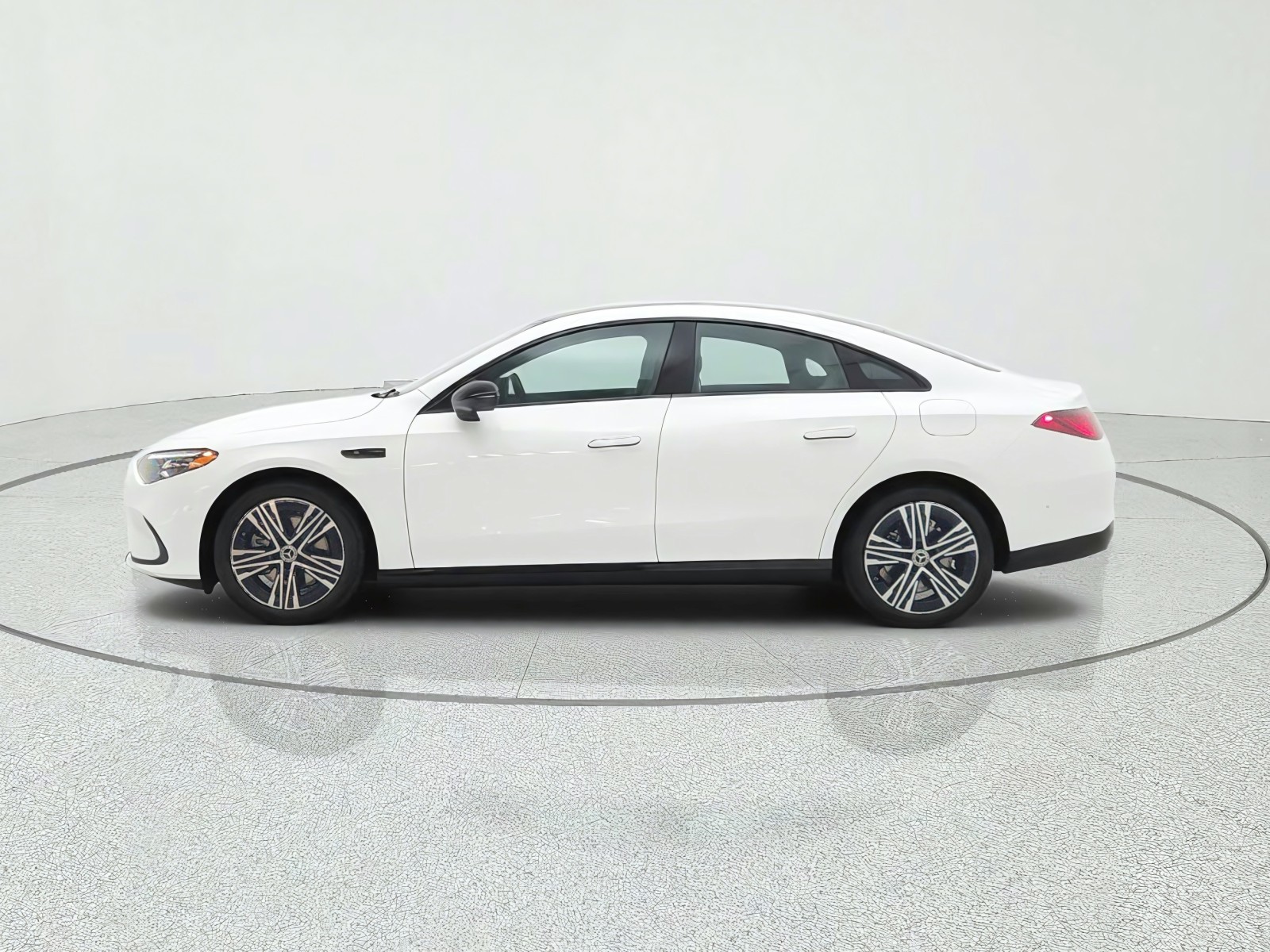 New 2027 Polar White Mercedes-Benz CLA 220 Hybrid FWD image 8