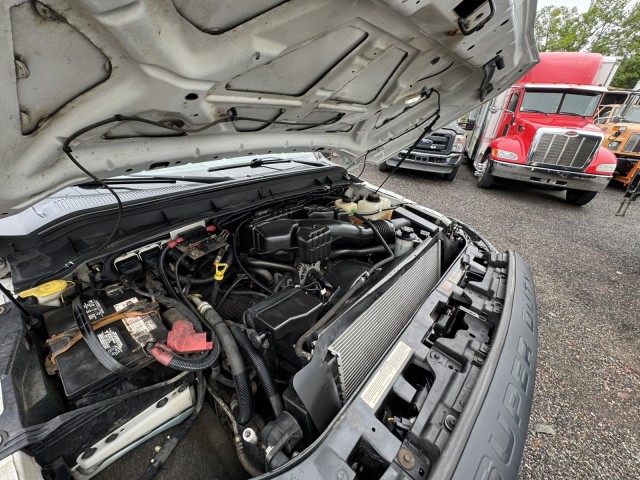 2015 Ford F-350 4x4 Service Body w Ladder Racks XL in ,