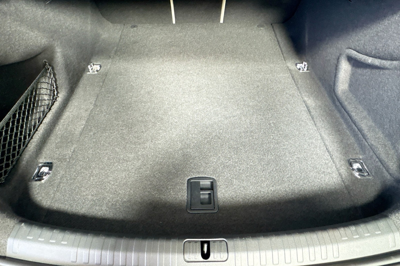 Used 2025 Florett Silver Metallic Audi Premium image 25