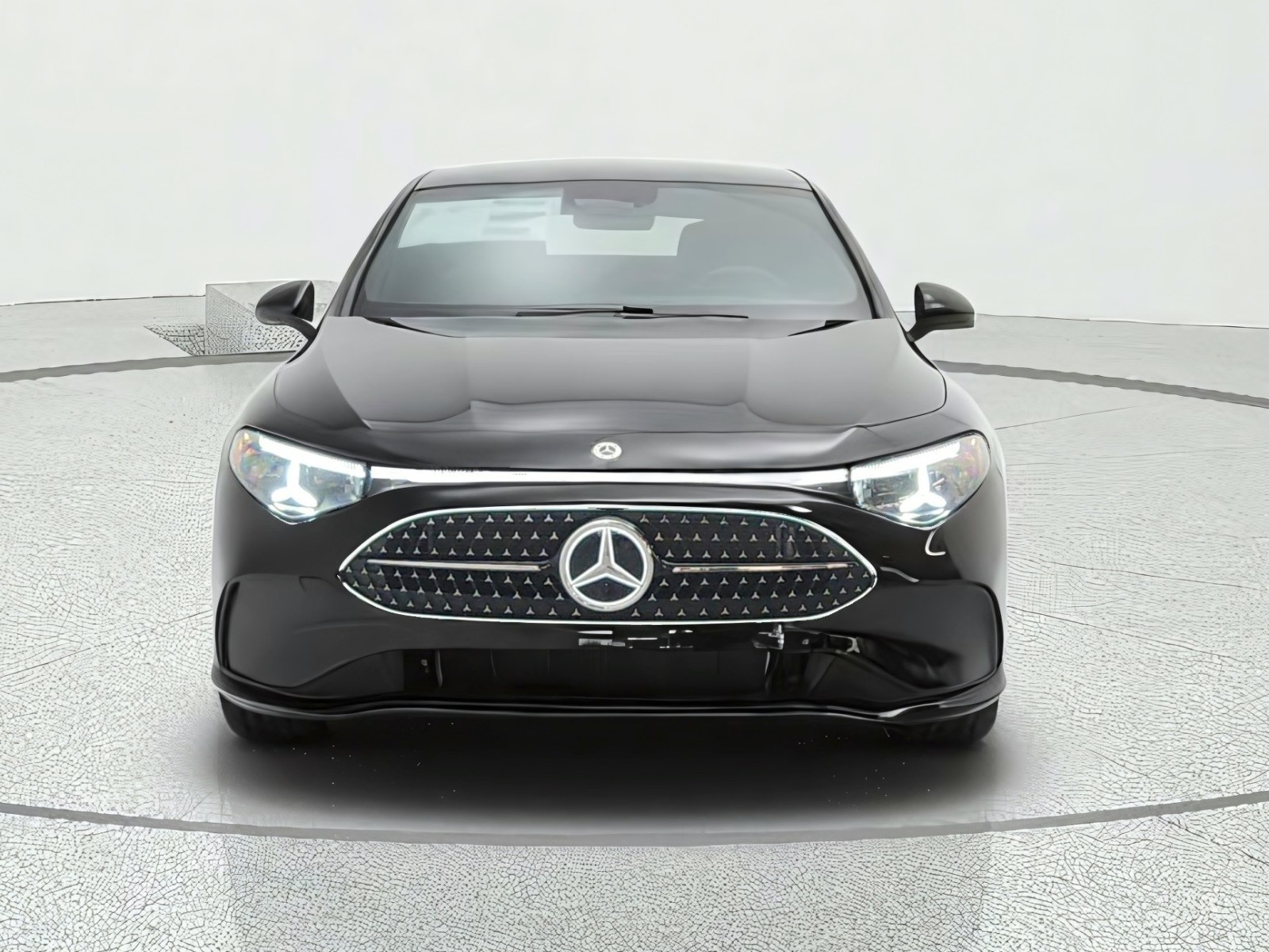 New 2027 Night Black Mercedes-Benz CLA 220 Hybrid FWD image 2
