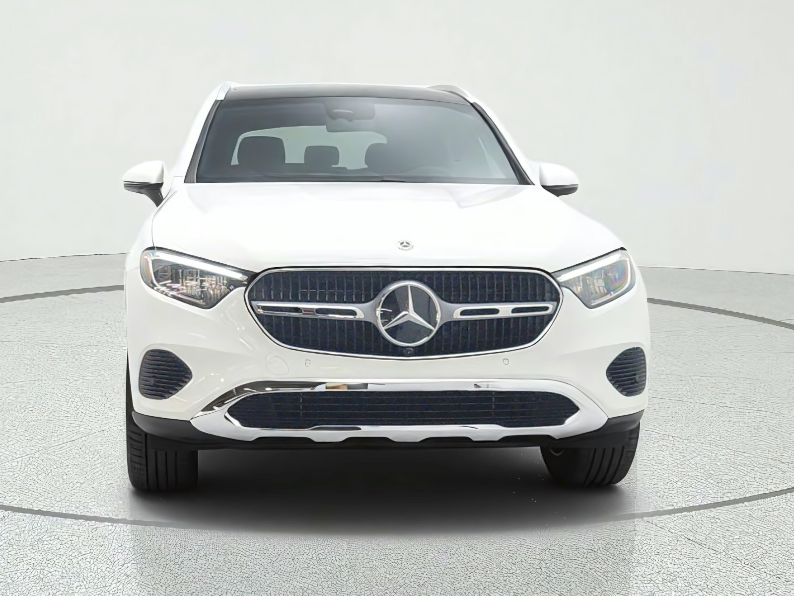 New 2027 Polar White Mercedes-Benz GLC 300 SUV image 2