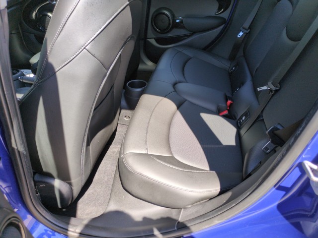 MINIHardtop 4 Door35