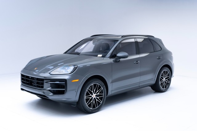 2025  Cayenne  in , 