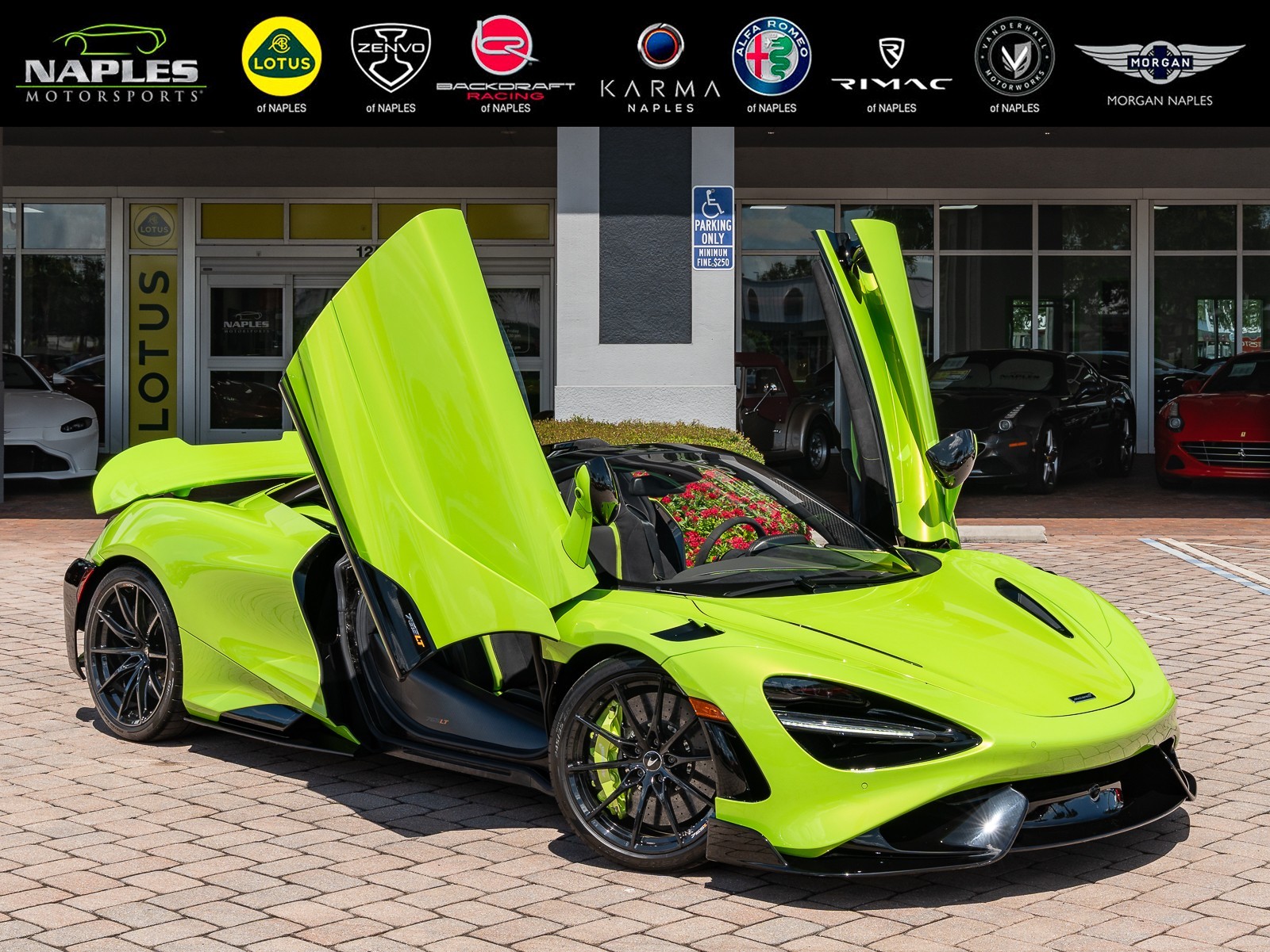 /2022 Mclaren 765LT