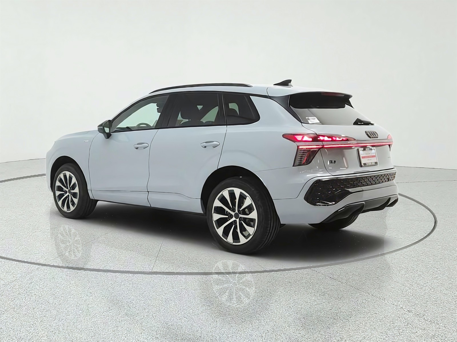 New 2026 Arrow Gray Pearl Effect Audi S line quattro image 7
