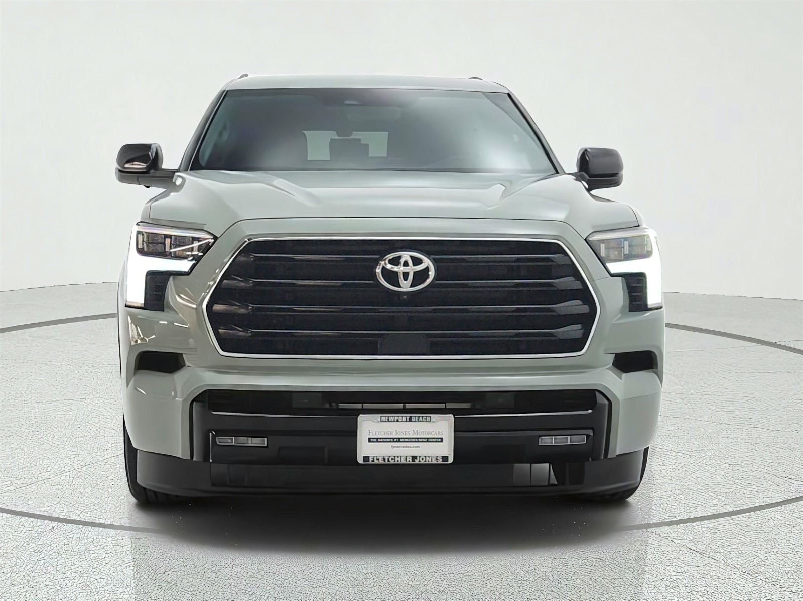 Used 2025 Lunar Rock Toyota Limited image 2