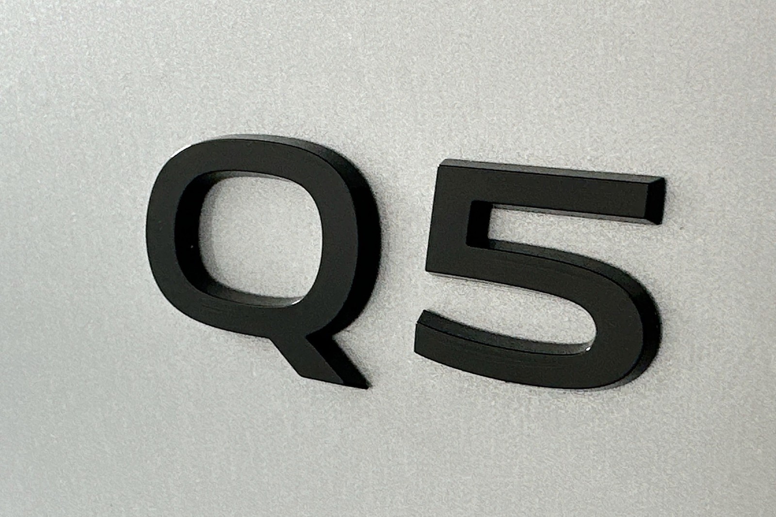 New 2025 Florett Silver Metallic Audi Premium image 10