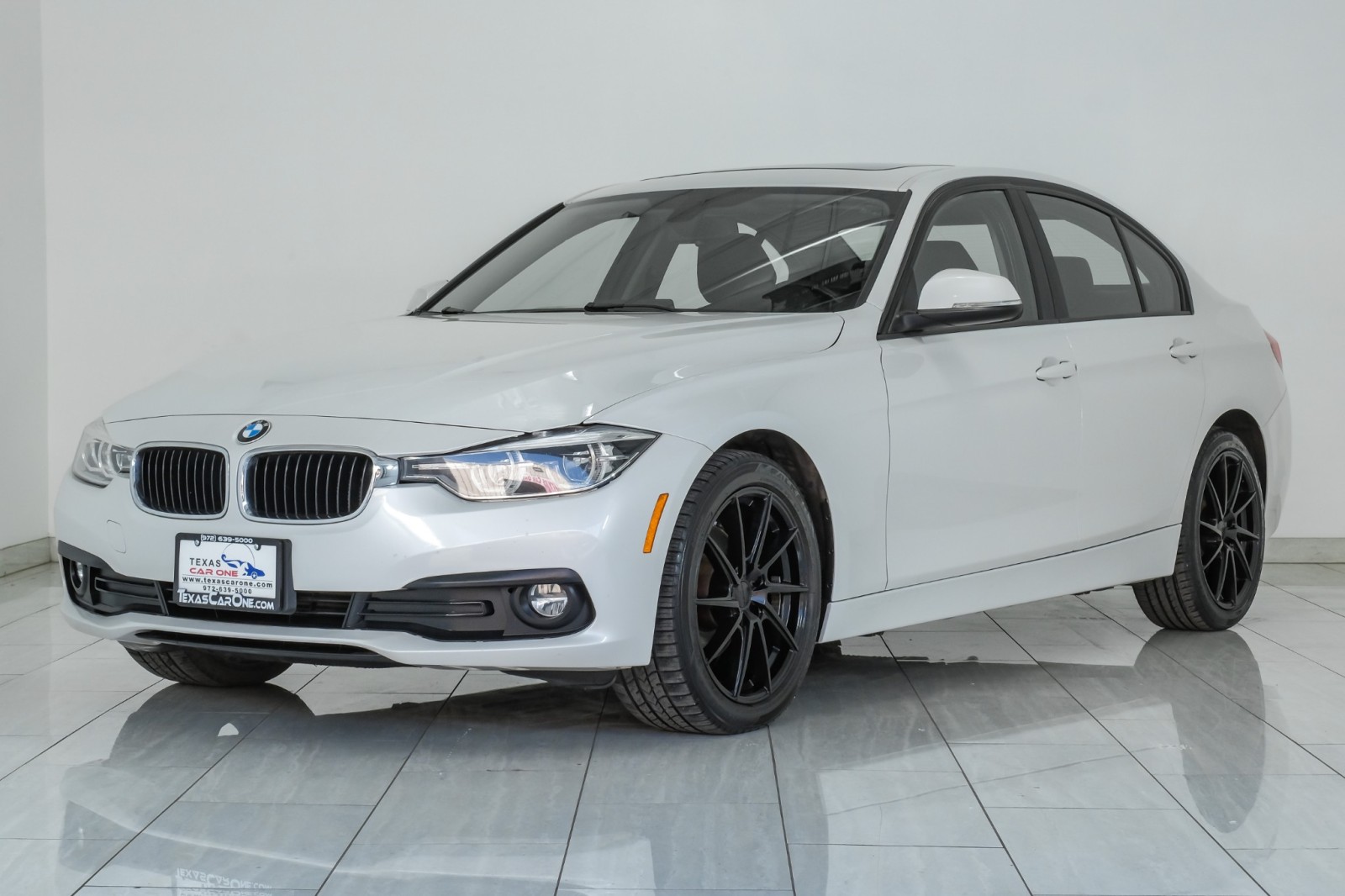 2018 BMW 320i xDrive AWD BLIND SPOT ASSIST NAVIGATION SUNROOF LEATHER R 4