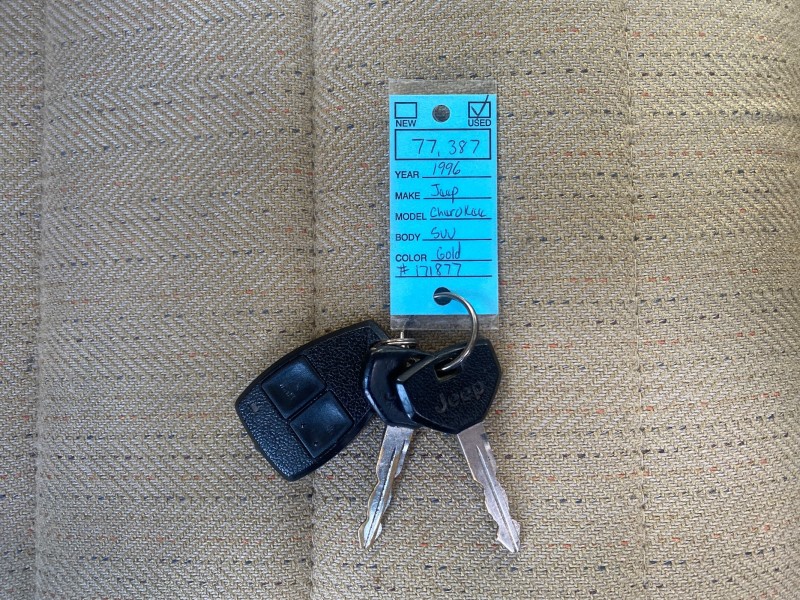 1996 Jeep Cherokee Sport FL LOW MILES 77,388 4WD 4.0 6 CYL in , 