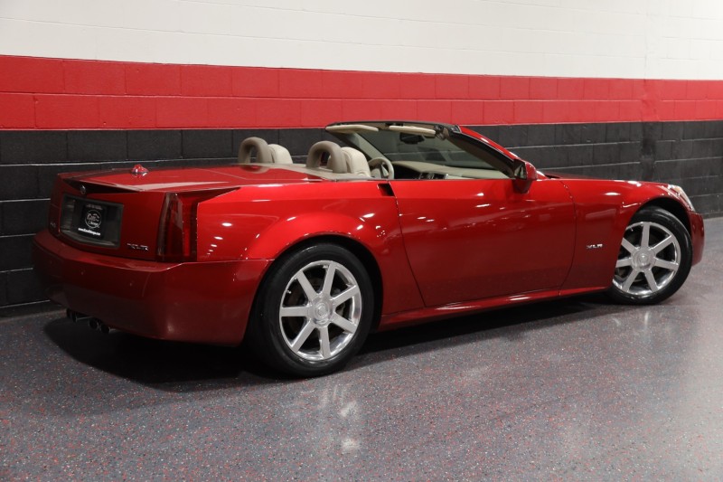 2005 Cadillac XLR 2dr Convertible in , 