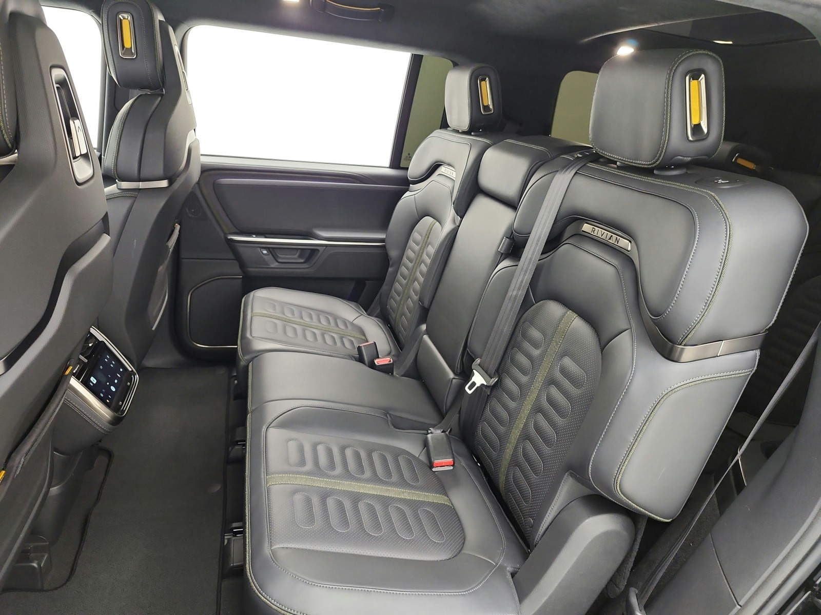 Used 2025 Midnight Rivian Adventure image 13