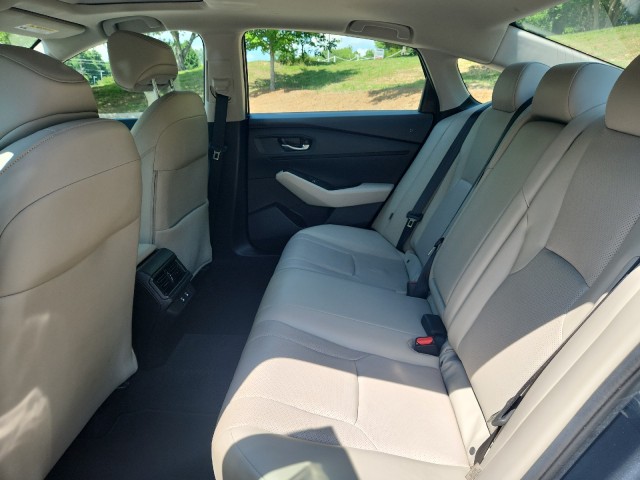 HondaAccord Hybrid35