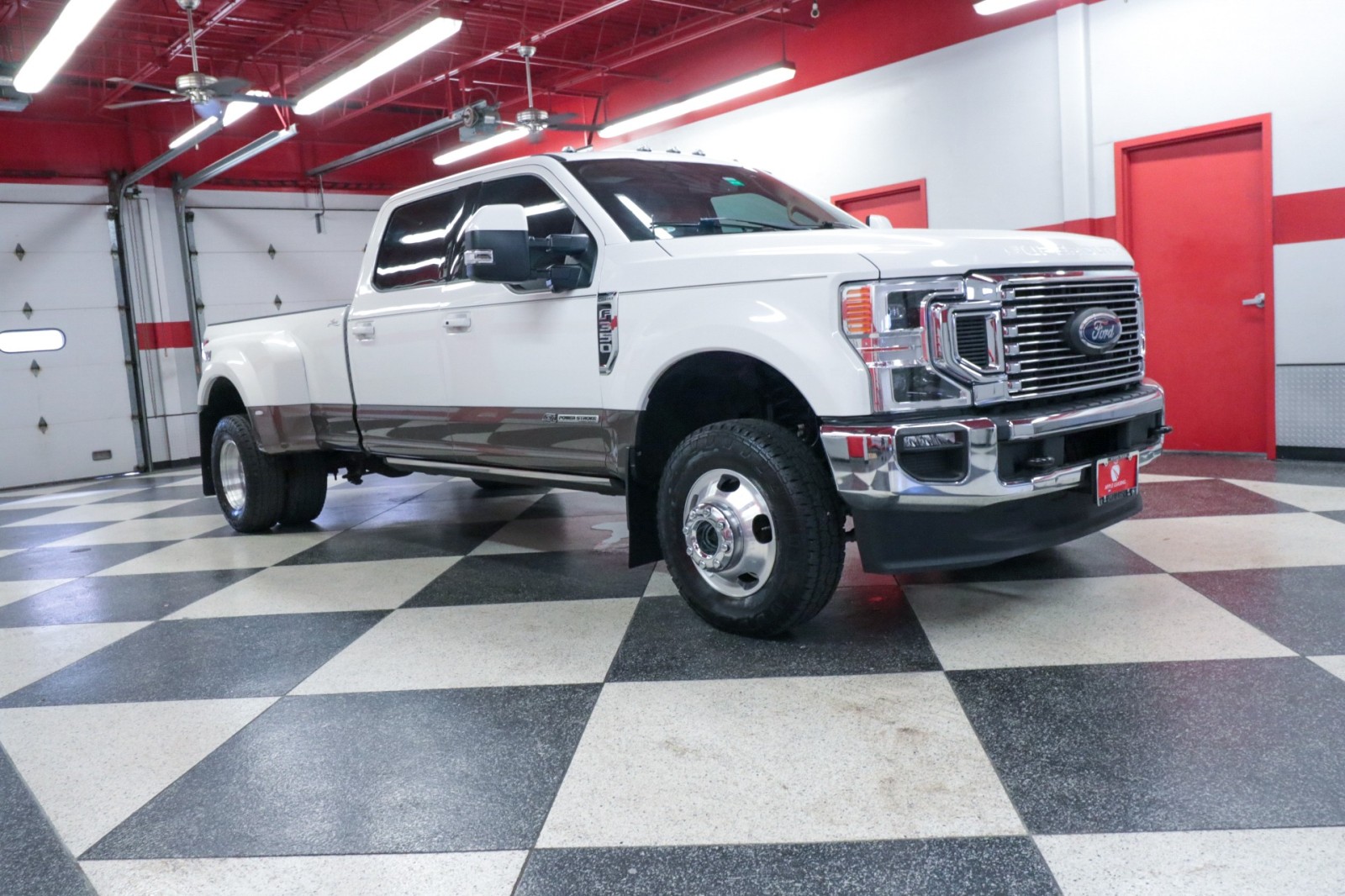 Used Car 2022 Ford Super Duty F-350 Drw  Lariat For Sale Under $70,000 In Austin, Texas