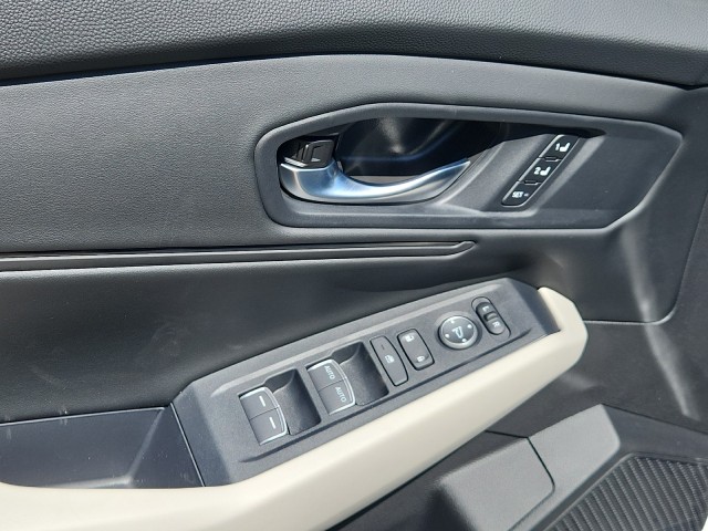 HondaAccord Hybrid14