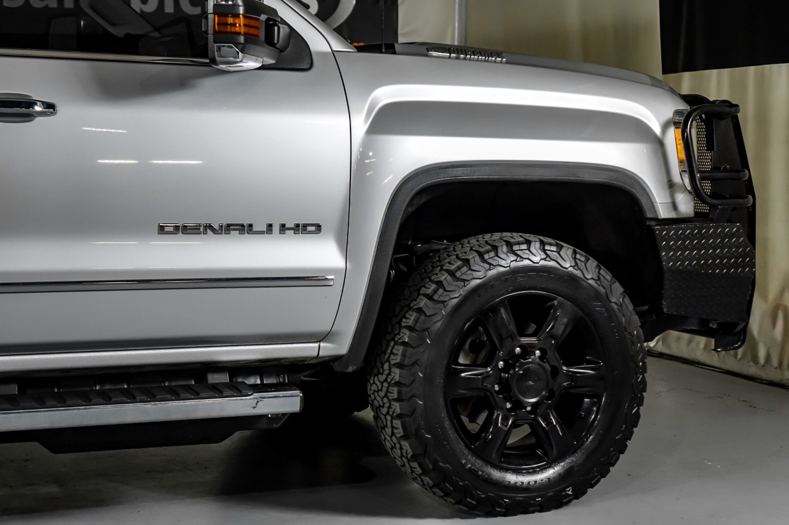 2019 GMC Sierra 2500HD Denali 7