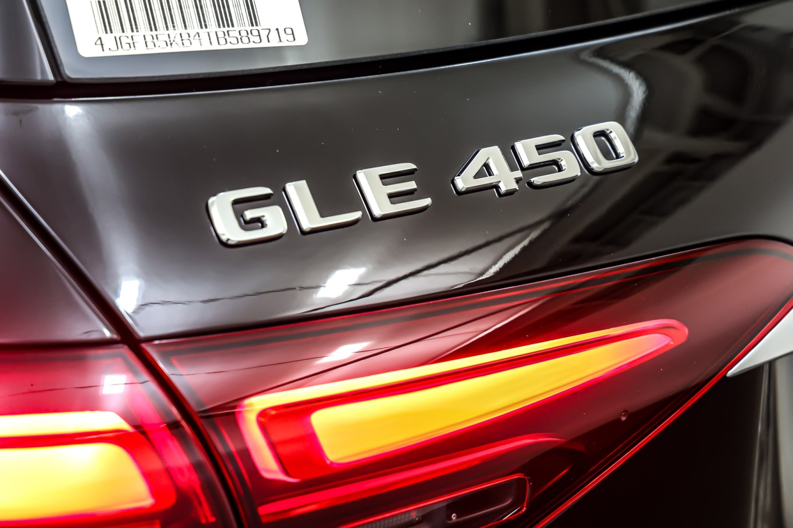 New 2026 Black Mercedes-Benz GLE 450 image 9