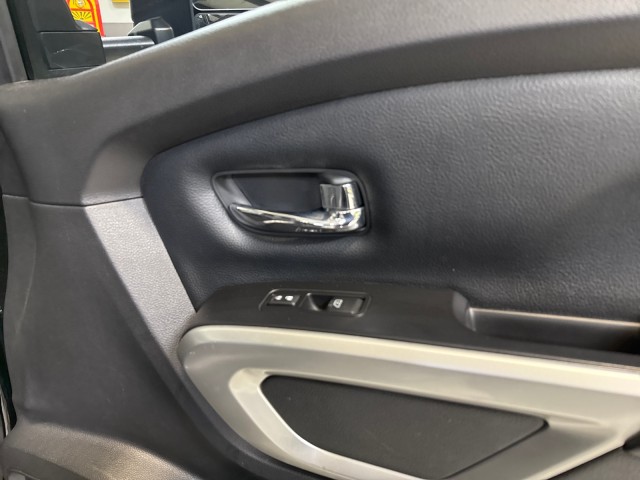 2018 Nissan Titan XD SL 4WD Cummins in , 