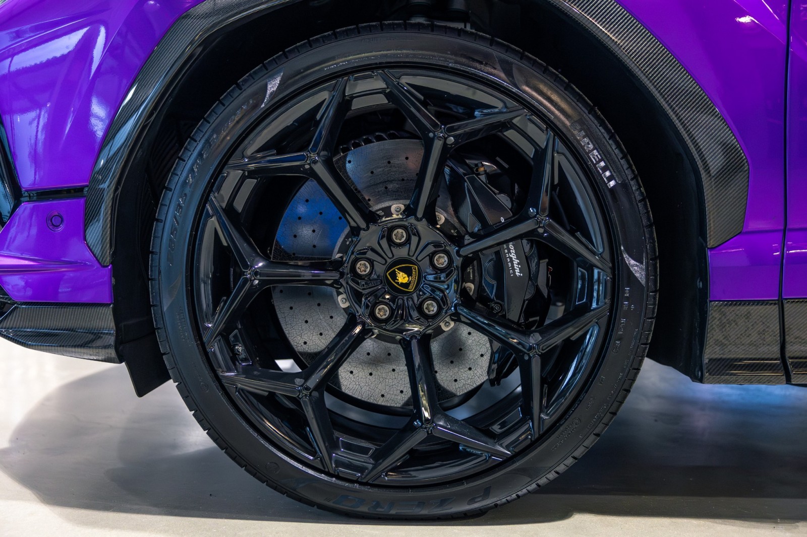 Used Car 2024 Lamborghini Urus  Performante - $336,363 Msrp - $13k Viola Pasifae - Full Exterior Carbon Fiber For Sale Under $320,000 In Boerne, Texas