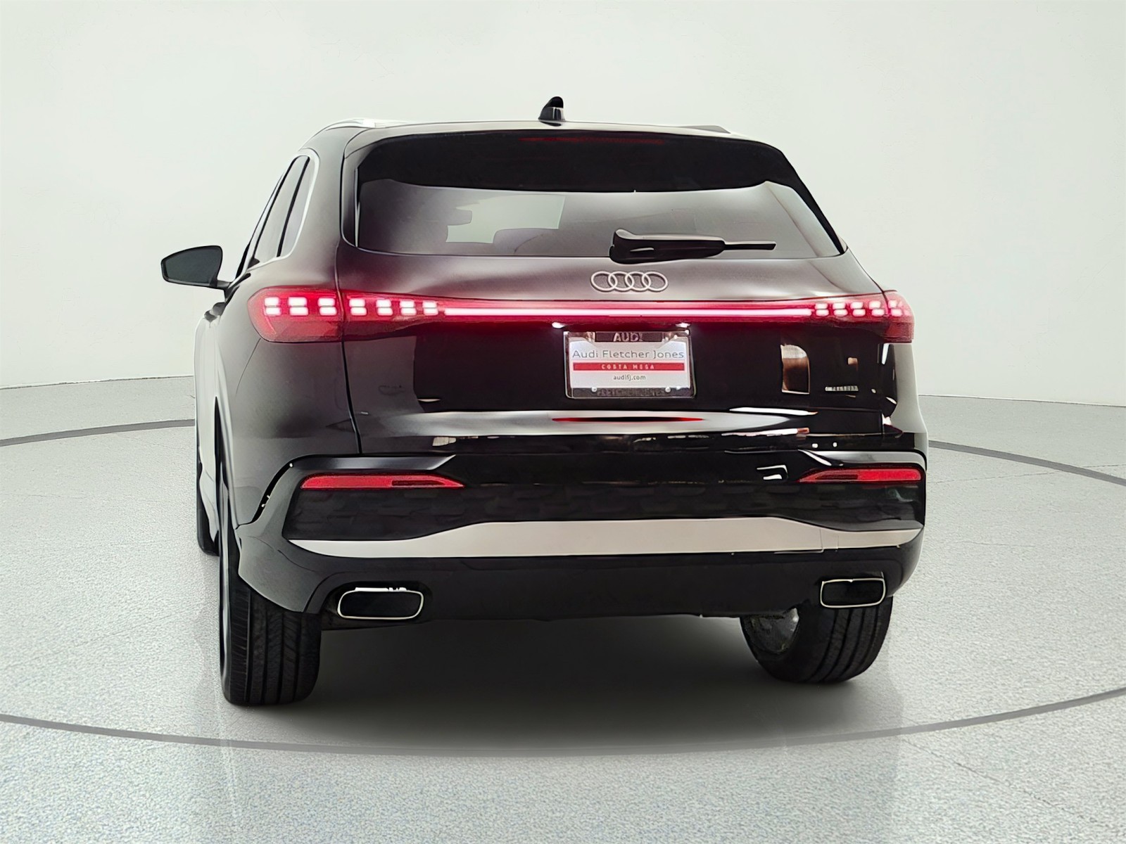 Used 2025 Mythos Black Metallic Audi Premium Plus image 6