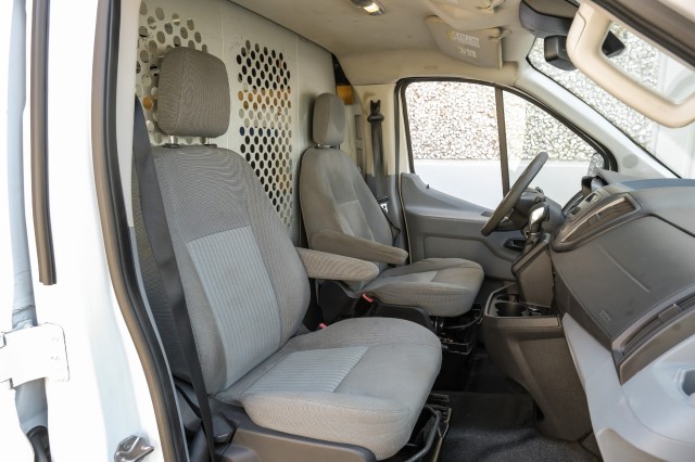 2016 Ford Transit Cargo Van  34