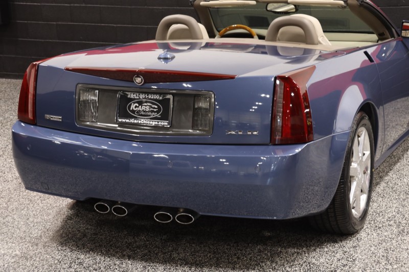 2005 Cadillac XLR 2dr Convertible in , 