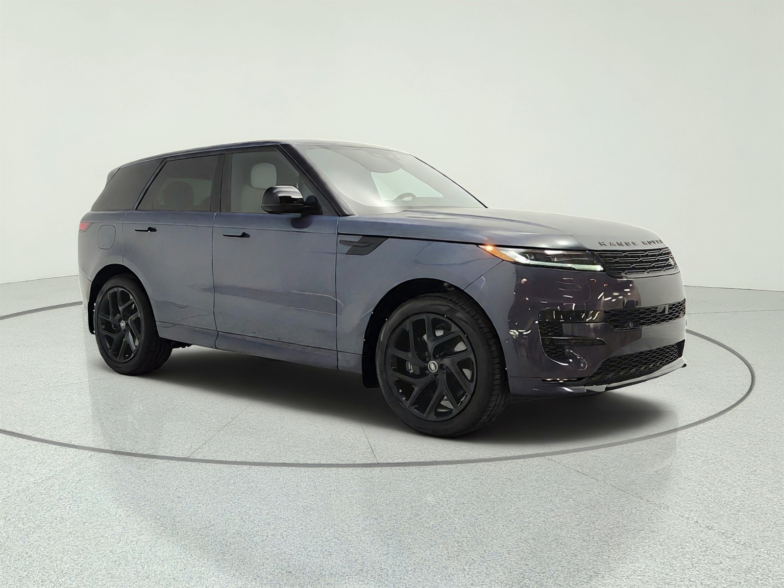 Used 2025 Varesine Blue Metallic Land Rover P530 Dynamic SE image 3